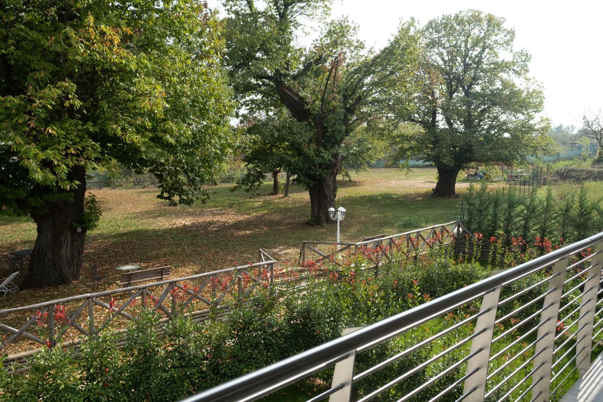 Il Riccio e la Castagna - Country House Montaldo Roero Esterno foto